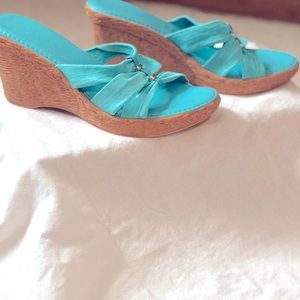Cute and comfy wedge sandals.